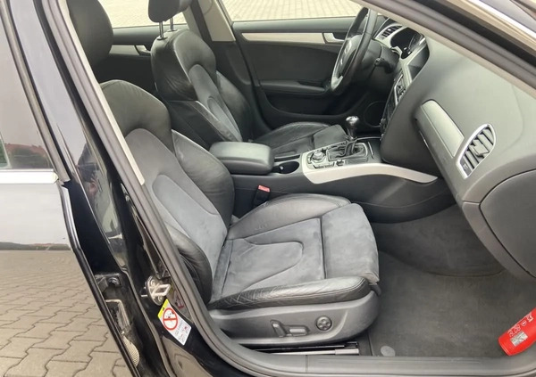 Audi A4 cena 34900 przebieg: 200000, rok produkcji 2008 z Sulejów małe 781